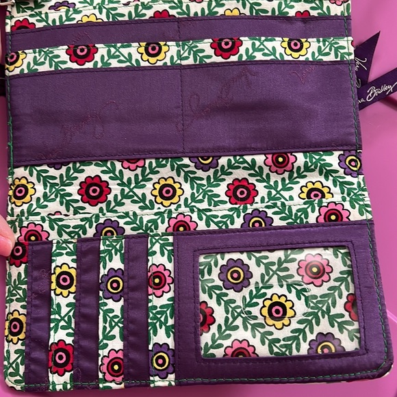 Vera Bradley thin crossbody - Picture 5 of 7